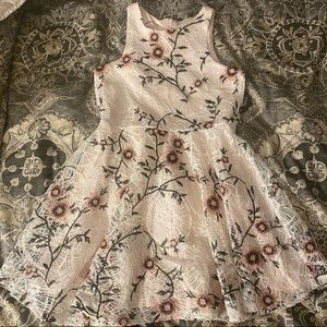 Pipa & Julie size 10 light PinK dress